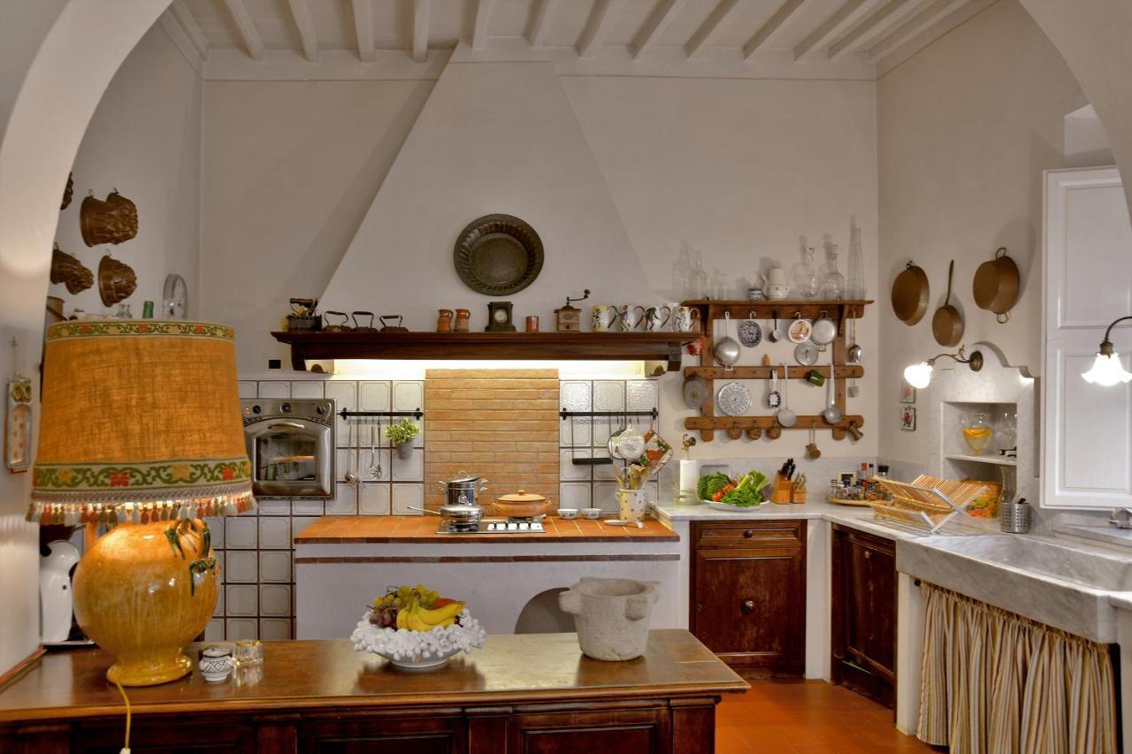 Villa Carlotta Con Piscina Lari Extérieur photo